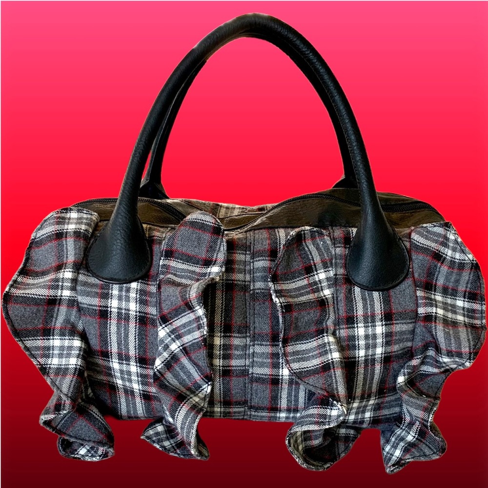 OLSONBOYE PLAID FLANNEL HANDBAG